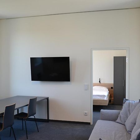 Tt-Rooms - Kontaktlos Mit Self Check-In I Free Parking Graz Exterior photo