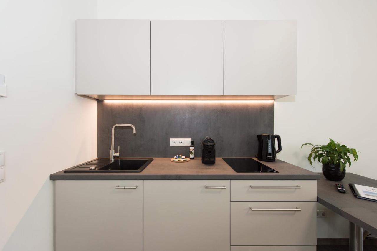 Tt-Rooms - Kontaktlos Mit Self Check-In I Free Parking Graz Exterior photo