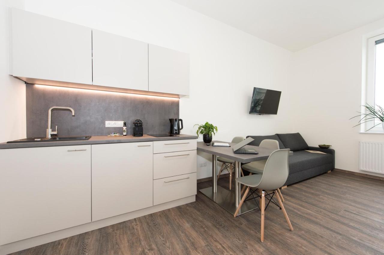 Tt-Rooms - Kontaktlos Mit Self Check-In I Free Parking Graz Exterior photo
