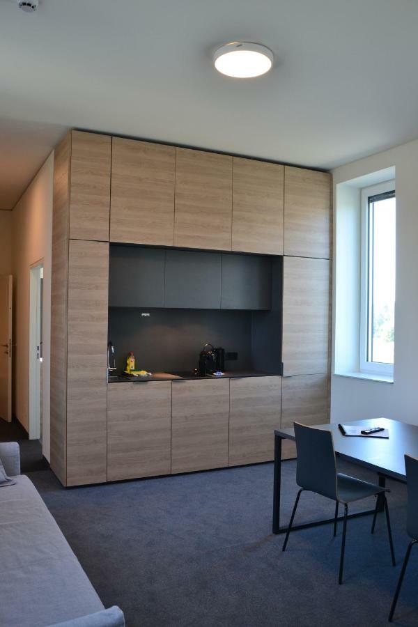 Tt-Rooms - Kontaktlos Mit Self Check-In I Free Parking Graz Exterior photo